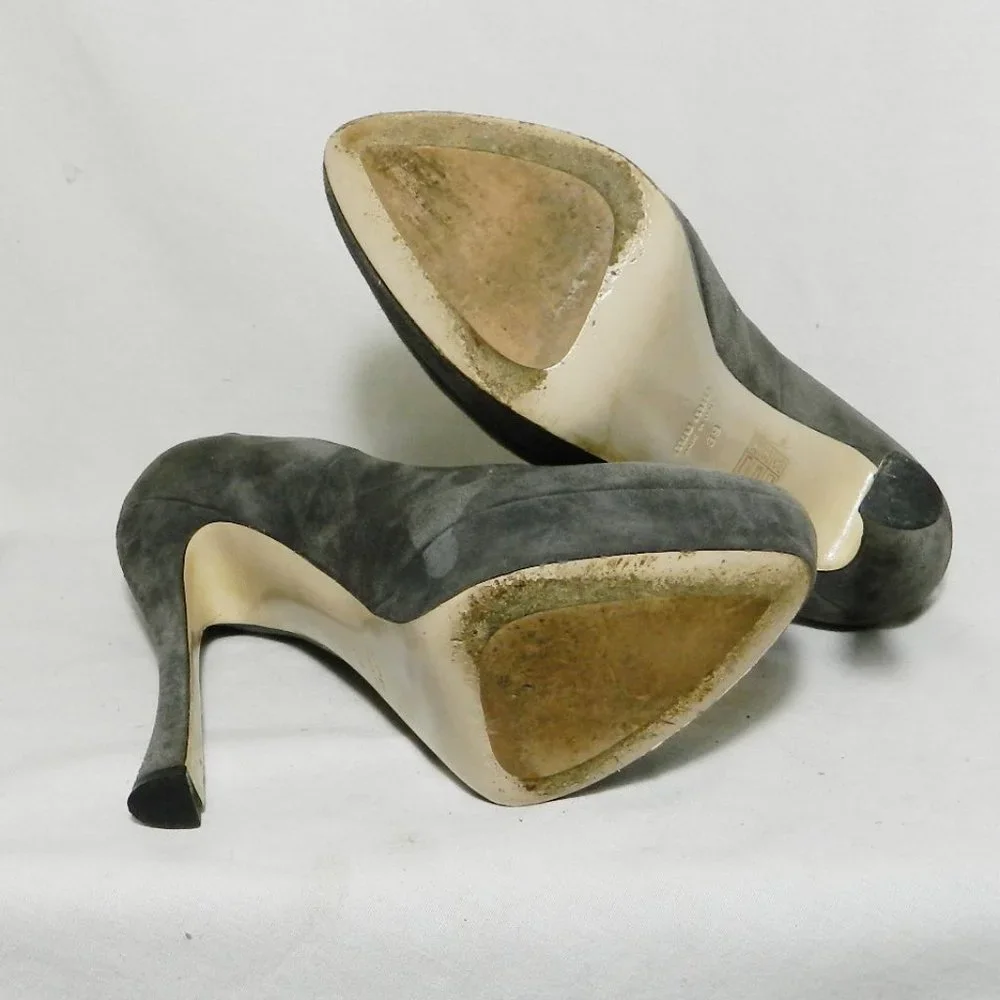 Miu Miu Gray Suede Platform Pumps Heels EU 39 EUC